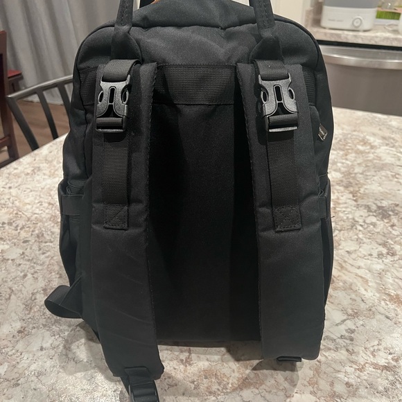 Babble Roo Diaper Bag - Picture 3 of 12